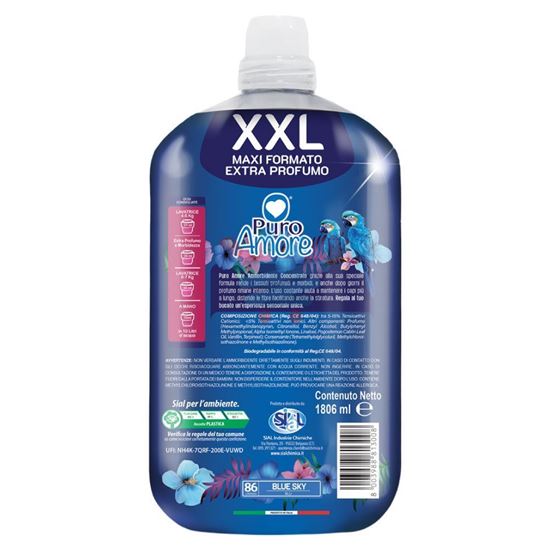 Goccia di ammorbidente concentrato Puro Amore per dimostrare la densità e l'efficacia del prodotto